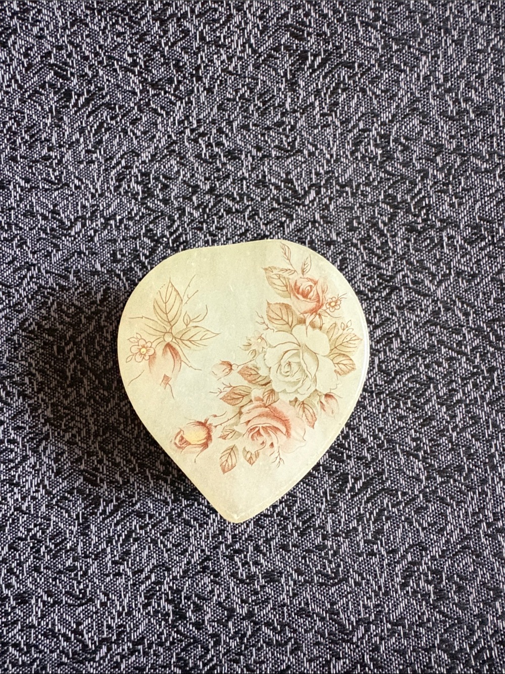 Floral Heart-Shaped Trinket Box - Cream with Pink Roses